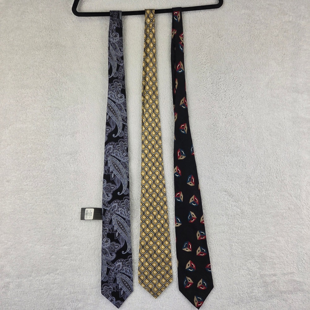 Mens Necktie Bundle Bocara XL Paisley Carlos Devenezia Diamond Studio R Cubes